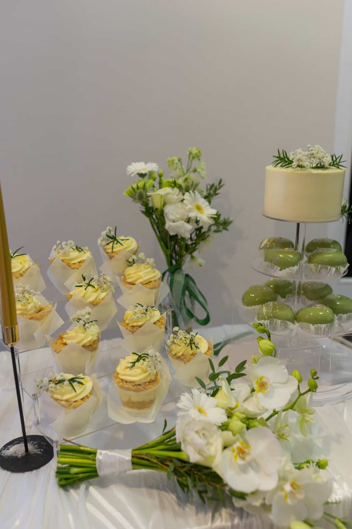 LEMON pracownia cukiernicza by Anastasiia Kravchenko