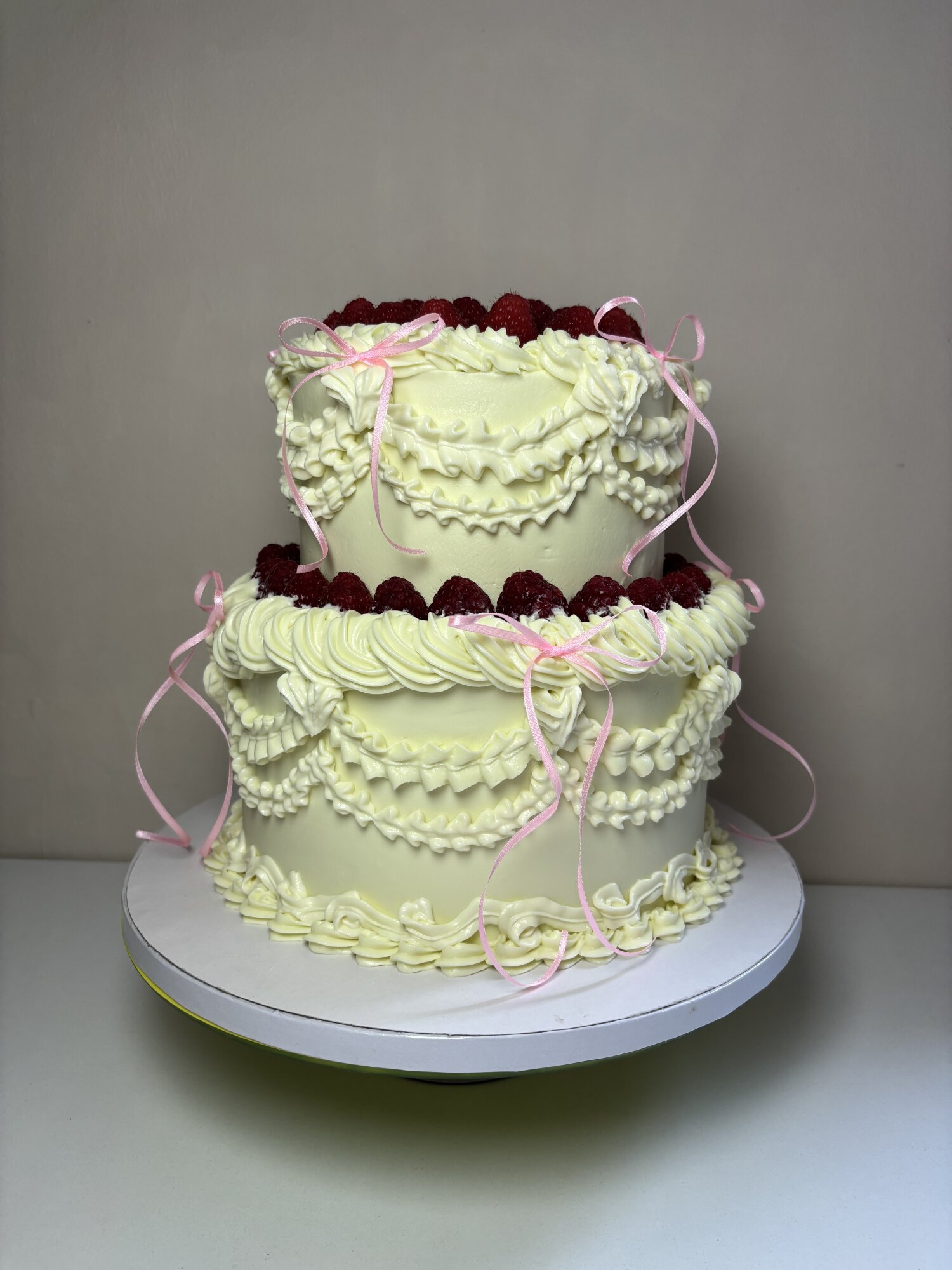 LEMON pracownia cukiernicza by Anastasiia Kravchenko