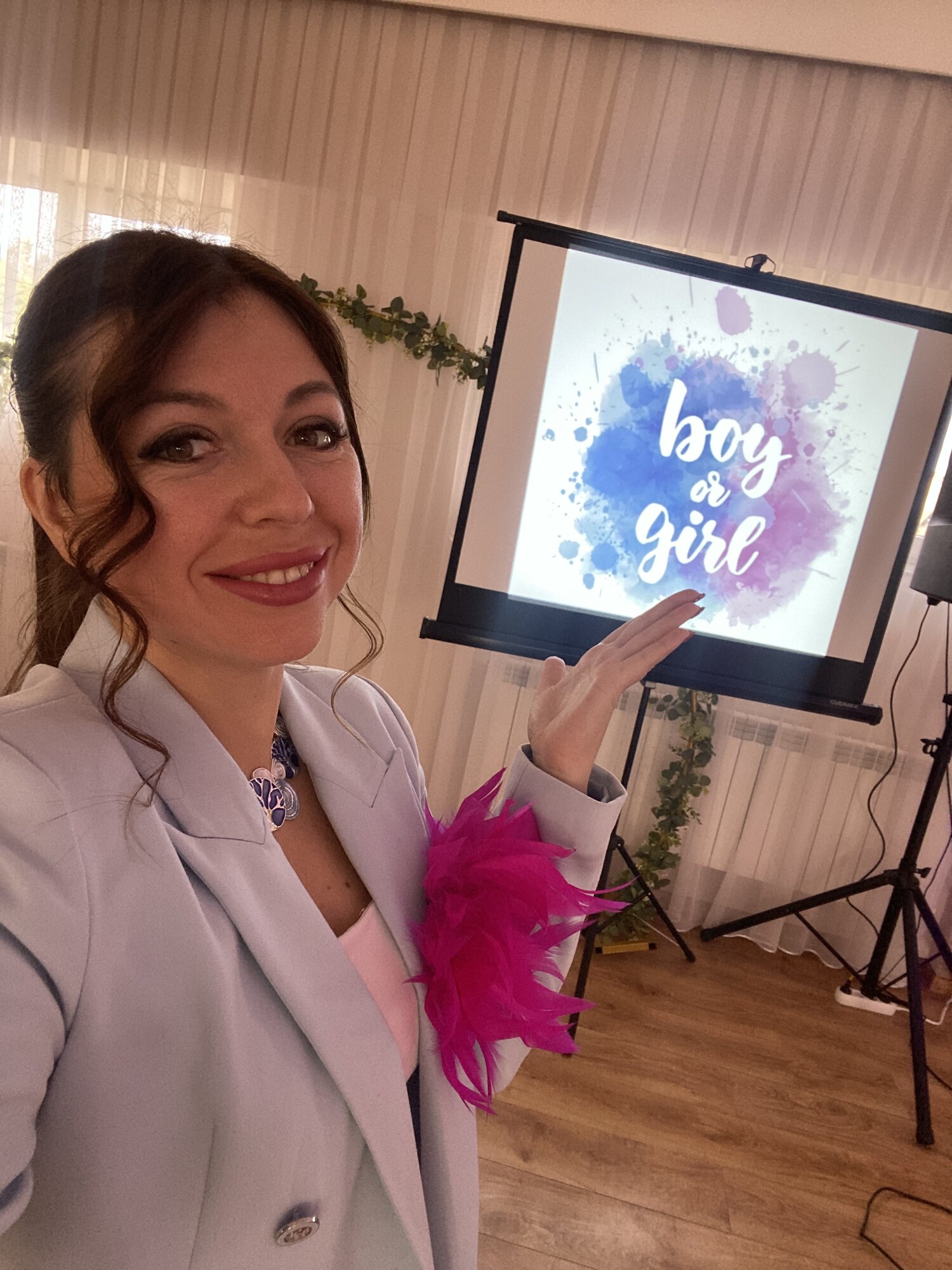 Ведуча Юлія Прудських