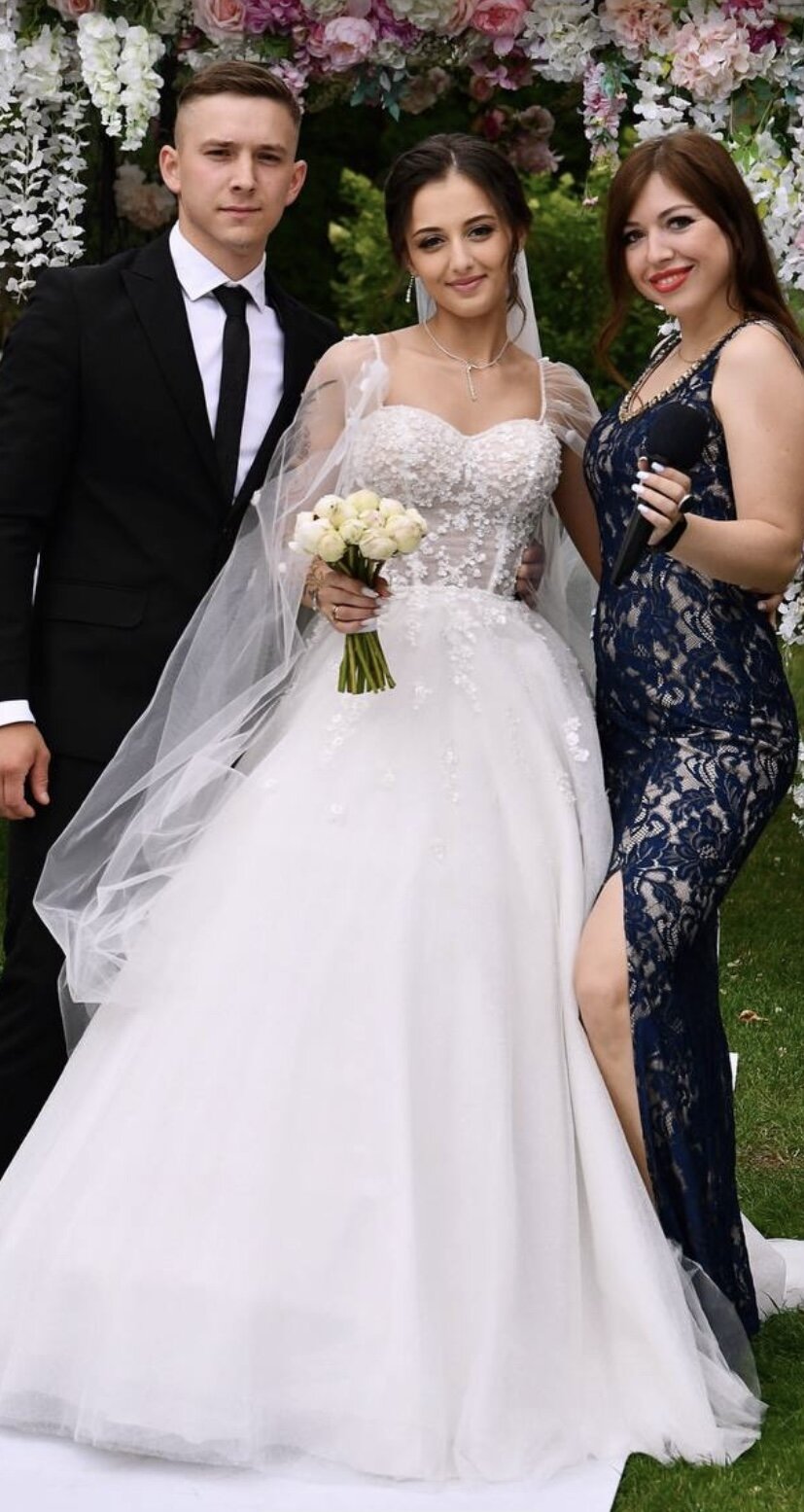 Ведуча Юлія Прудських