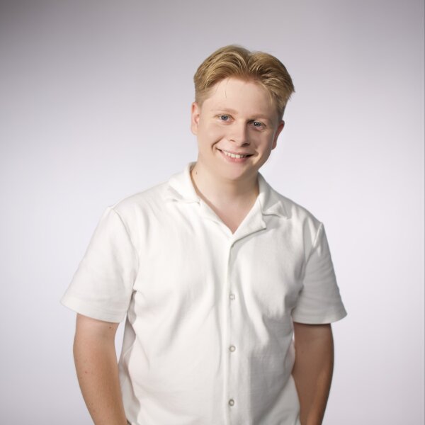 Владислав, PELYKH